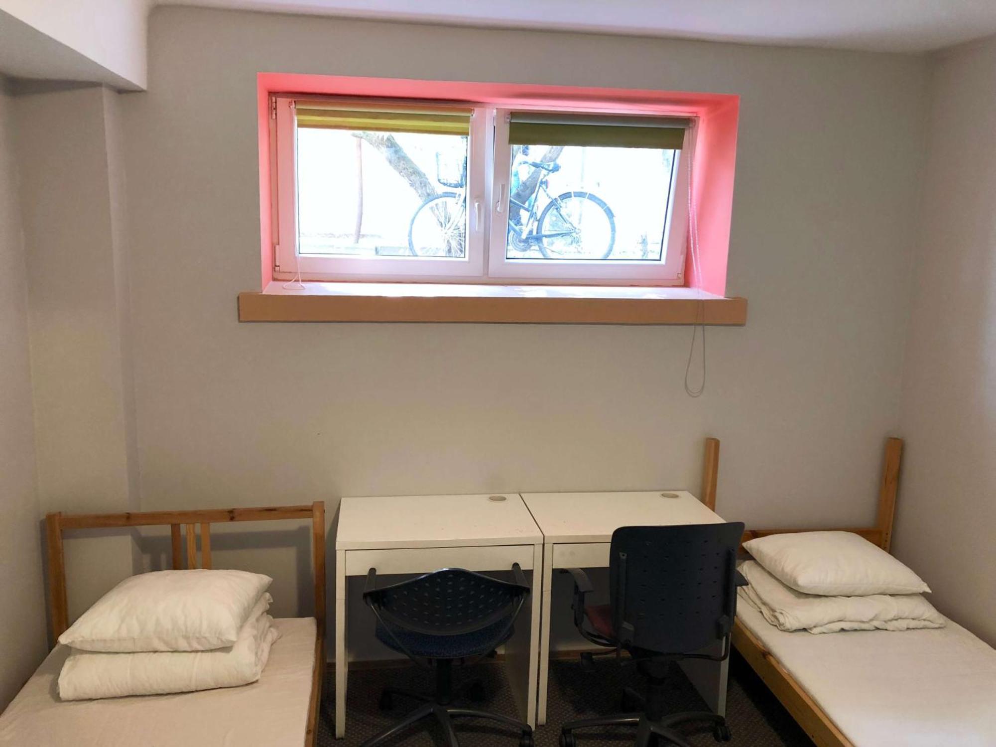 Student-House Kazimierzowska Hostel Warsawa Ruang foto