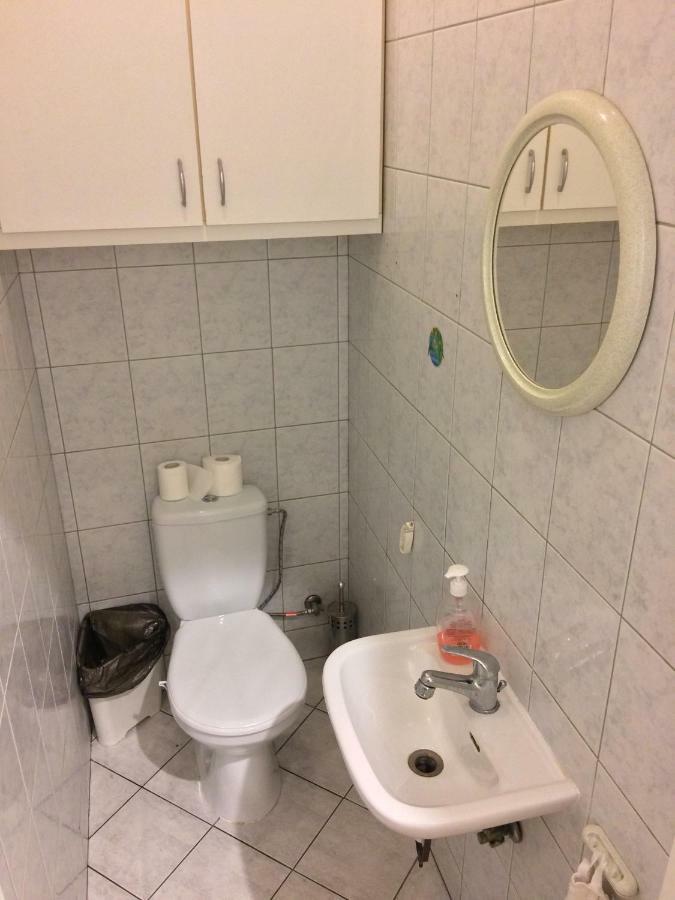 Student-House Kazimierzowska Hostel Warsawa Bagian luar foto