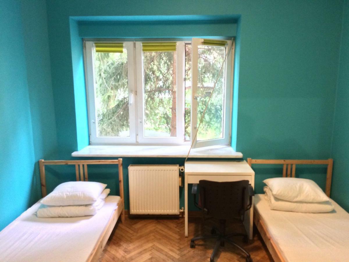 Student-House Kazimierzowska Hostel Warsawa Bagian luar foto