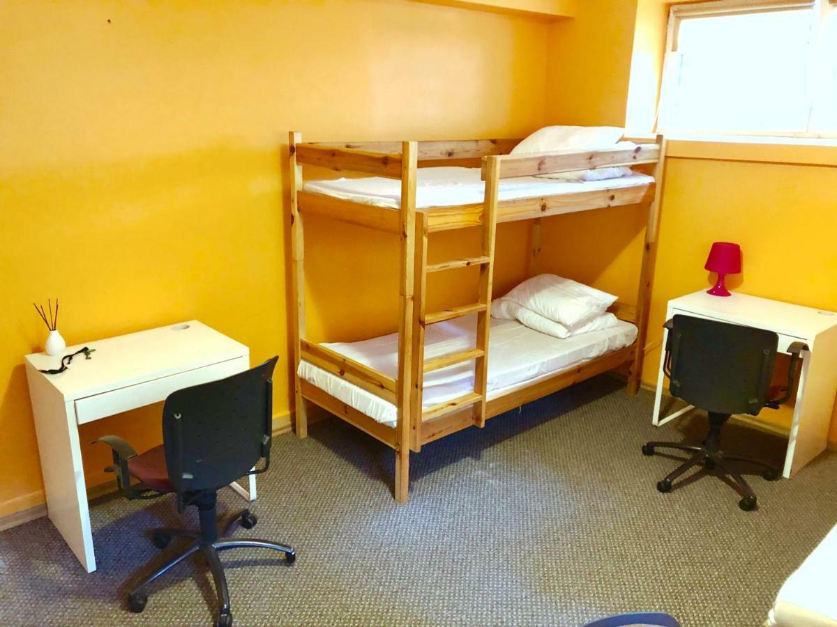 Student-House Kazimierzowska Hostel Warsawa Bagian luar foto